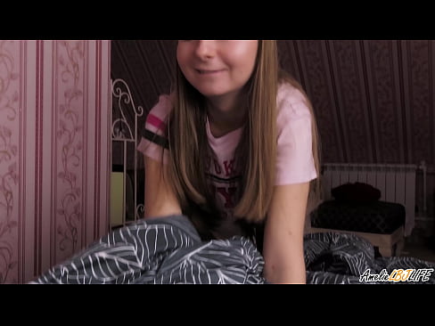 ❤️ Blondinė giliai čiulpia savo BFF ir gauna spermos į burną ❤❌ Porno prie lt.shufflesex.ru ️❤